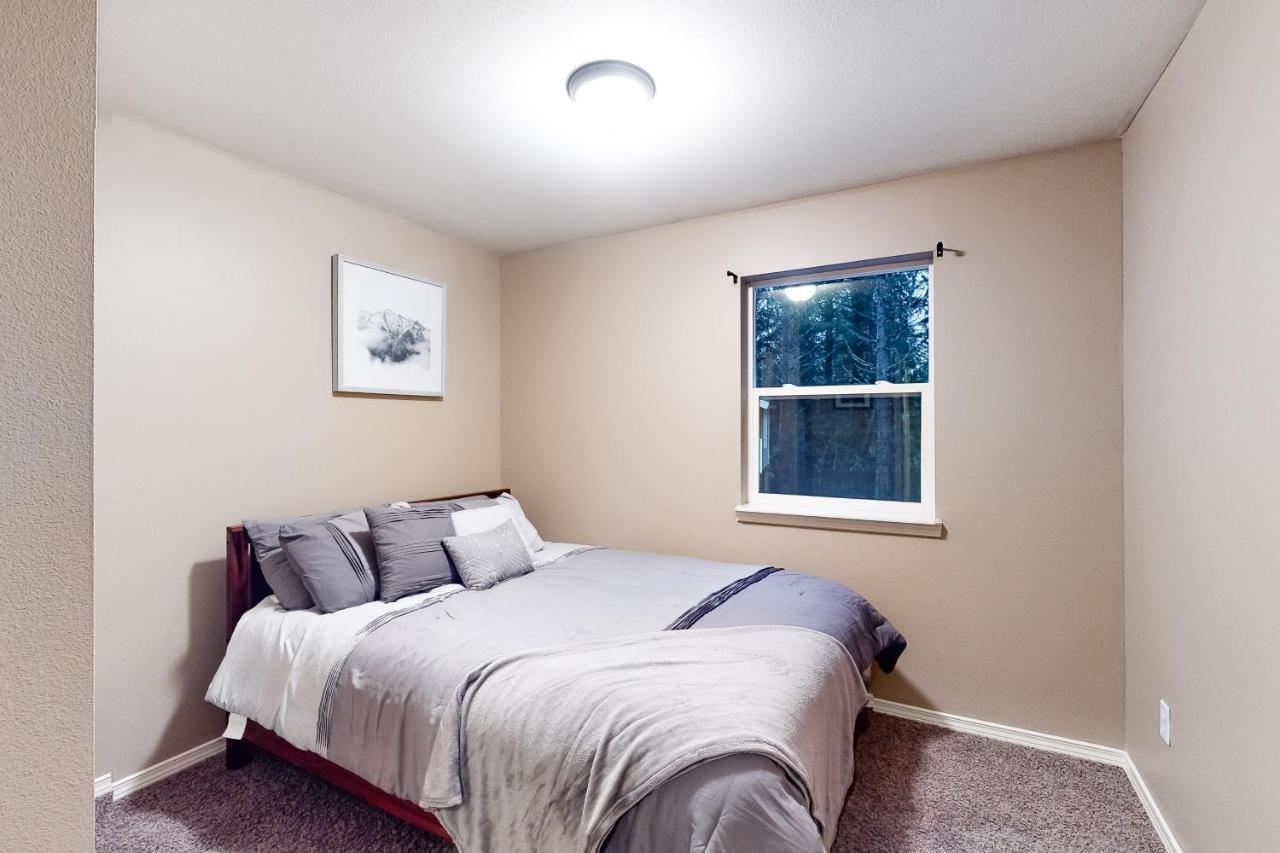 Villa Wooded Wonder à Sandpoint Extérieur photo