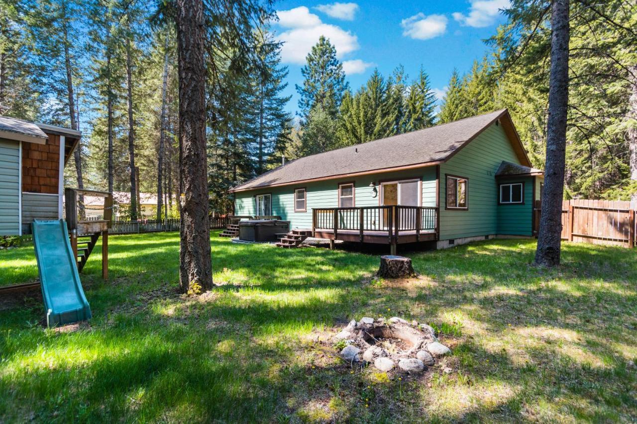 Villa Wooded Wonder à Sandpoint Extérieur photo